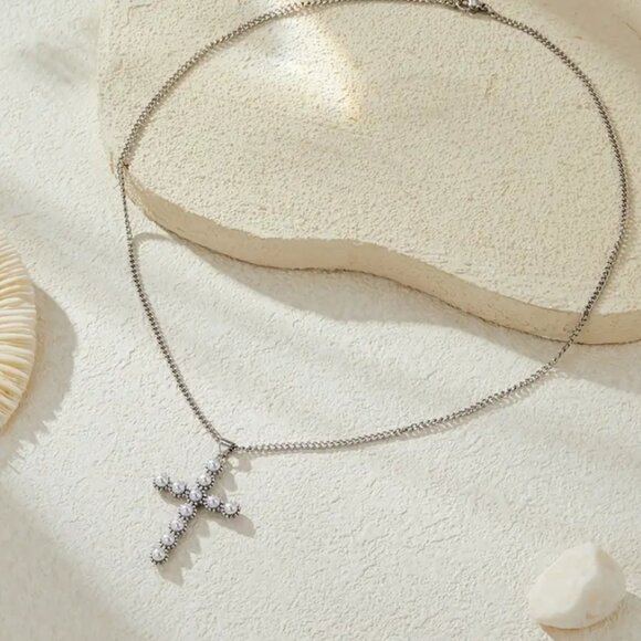 Solid Sterling Silver Womens Pearl Cross Pendant Necklace New Christian Jewelry - Picture 3 of 7